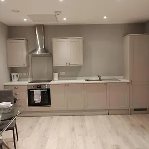Central Huddersfield Apartment Apartment